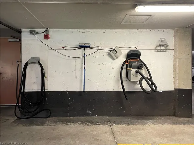 Additional image 38 of 3499 Upper Middle Rd Unit 110