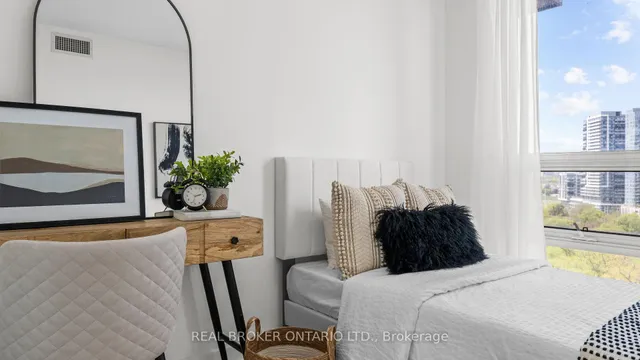 Additional image 14 of 2220 Lake Shore Blvd Unit 1604