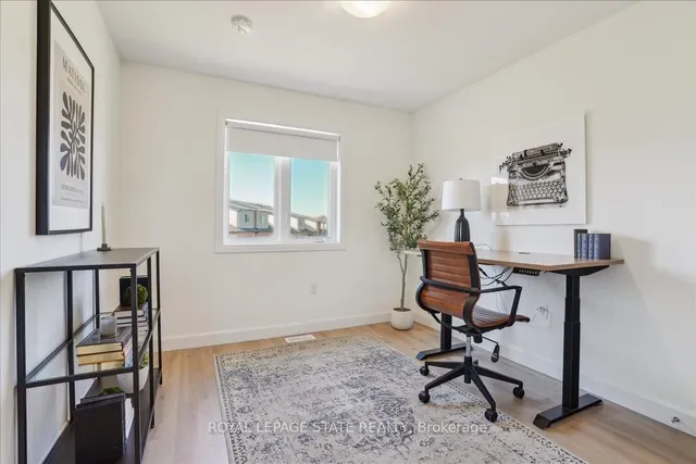 Additional image 25 of 67 Cadwell Lane