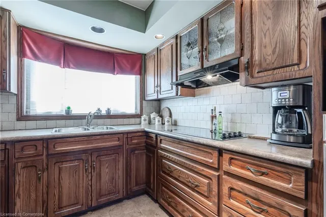 Additional image 24 of 6 Croydon Crt