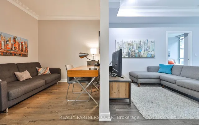 Additional image 29 of 199 Richmond St Unit 712