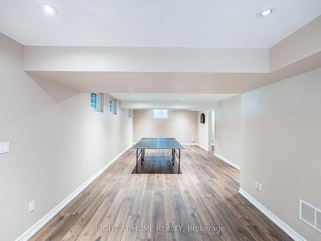 Additional image 27 of 30 Haliburton Ave