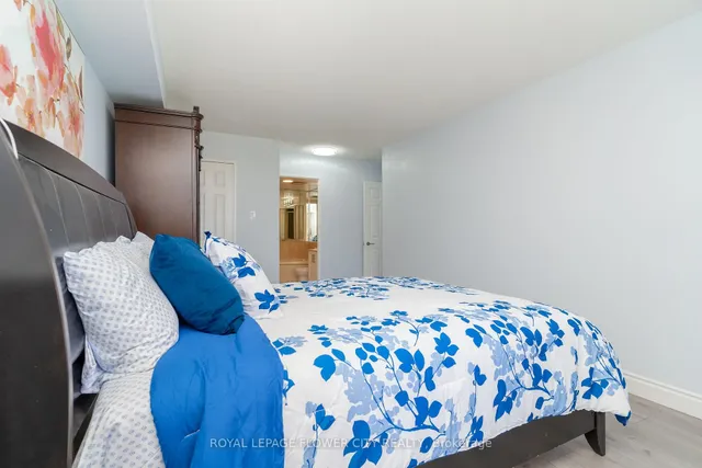 Additional image 25 of 20 Cherrytree Dr Unit 304