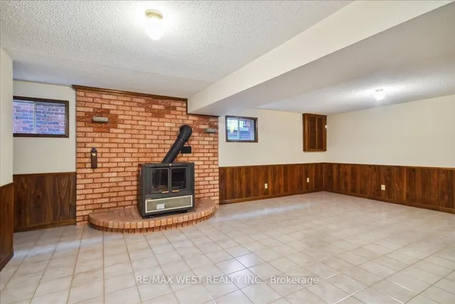 Additional image 13 of 3135 Fairfox Cres