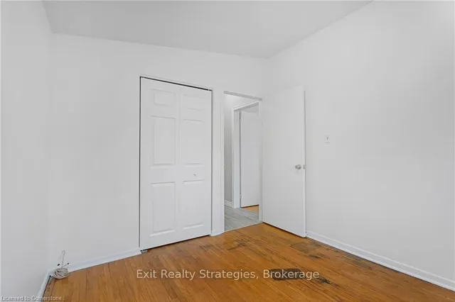 Additional image 25 of 50 Coral Dr