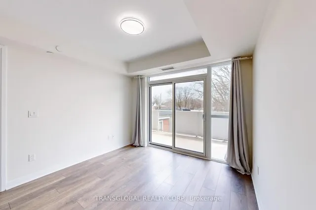 Additional image 34 of 2301 Danforth Ave Unit 308