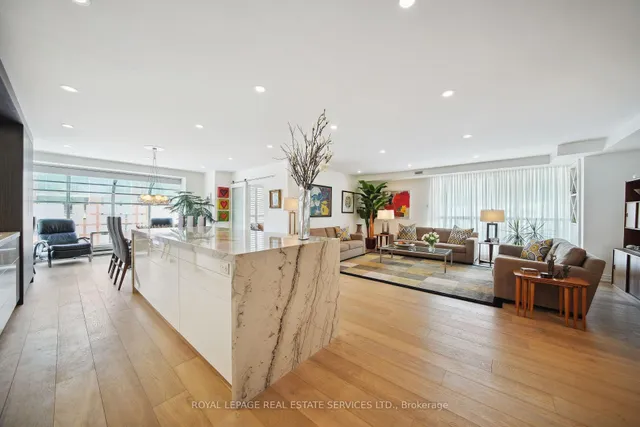 Additional image 31 of 480 Queens Quay Unit 601