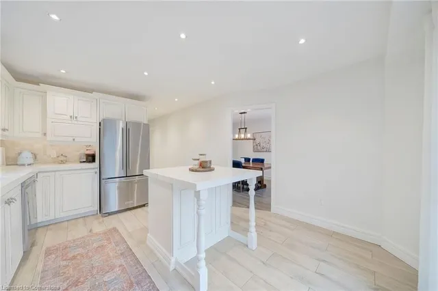 Additional image 15 of 37 Dalegrove Cres