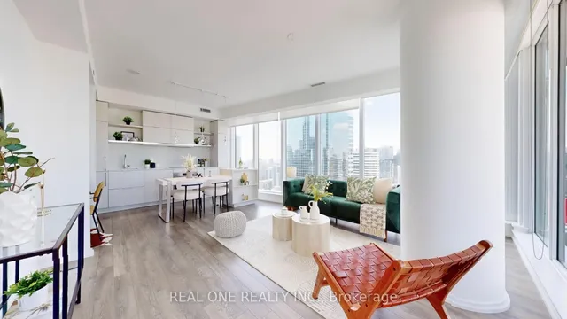 197 Yonge St Unit 3202