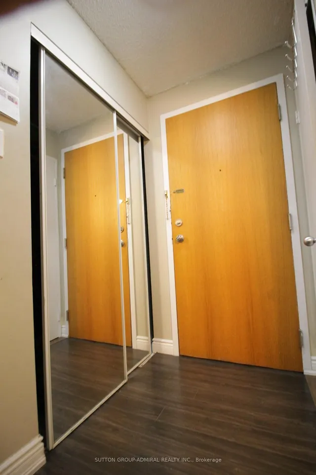 Additional image 10 of 41 Markbrook Lane Unit 610