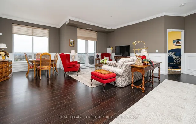 Additional image 7 of 1135 Royal York Rd Unit 1302