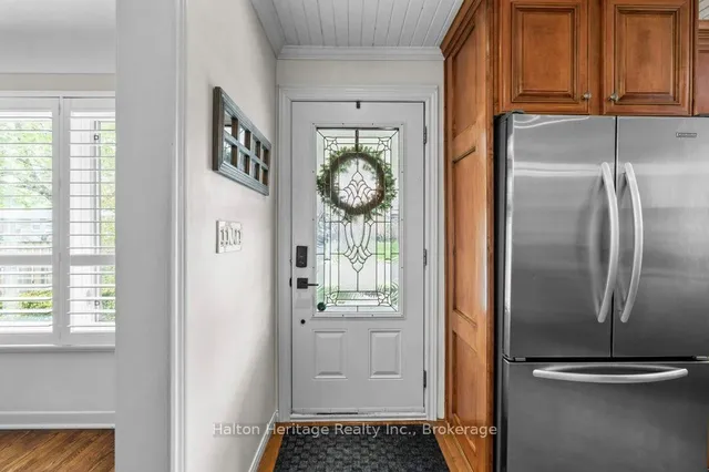 Additional image 8 of 376 East 18th St