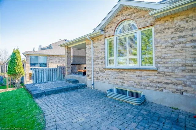 Additional image 30 of 15 Candle Cres