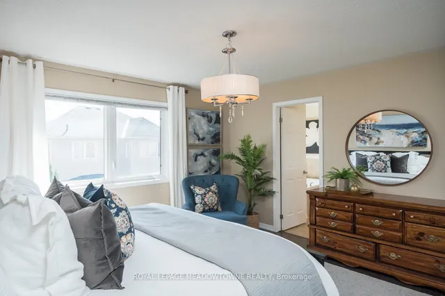 Additional image 18 of 694 Rayner Crt