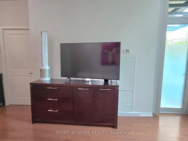 Additional image 5 of 215 Sherway Gardens Rd Unit 101