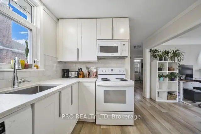 Additional image 17 of 146 Glencarry Ave