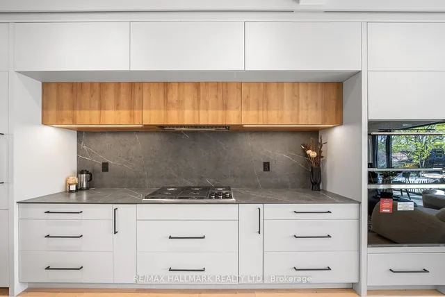 Additional image 17 of 118 Airdrie Rd