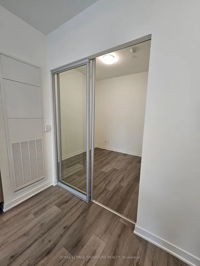 Additional image 3 of 405 Dundas St Unit 239