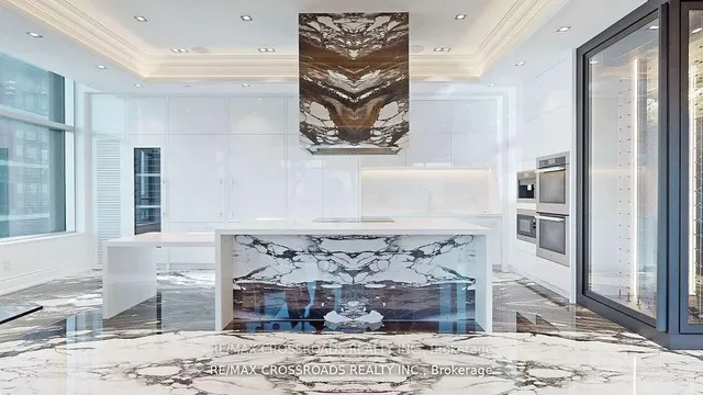 Additional image 6 of 311 Bay St Unit 4801