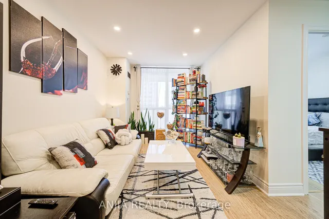 Additional image 8 of 60 Town Center Crt Unit 202