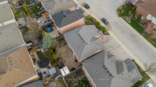 Additional image 8 of 2382 Emerson Dr