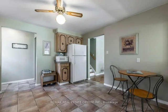 Additional image 15 of 65 Lorne Scots Dr