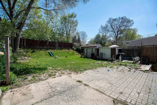 Additional image 36 of 49 Trethewey Dr