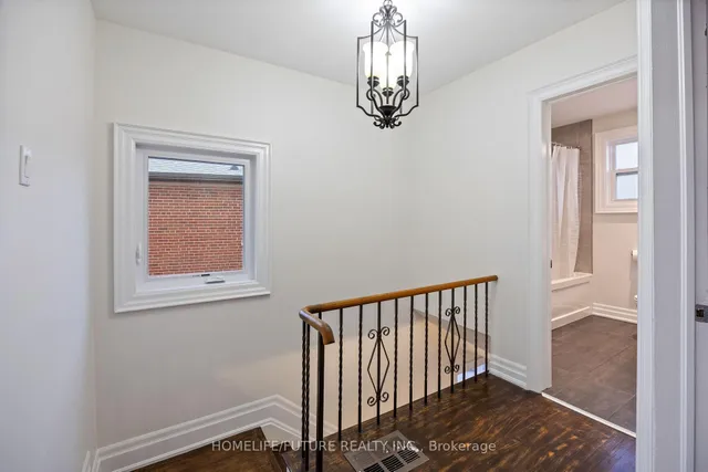 Additional image 18 of 71 Hagar Ave