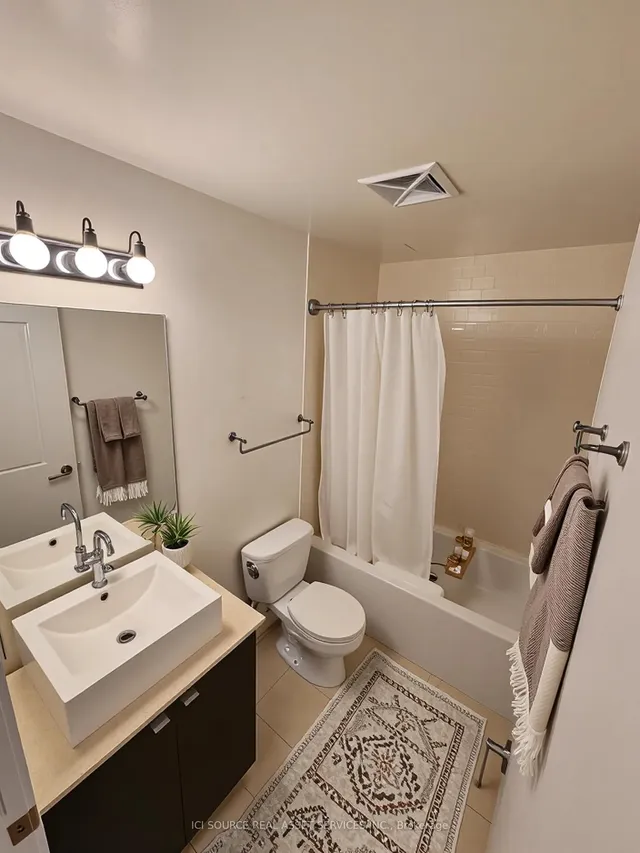 Additional image 4 of 103 The Queensway N/A Unit 311