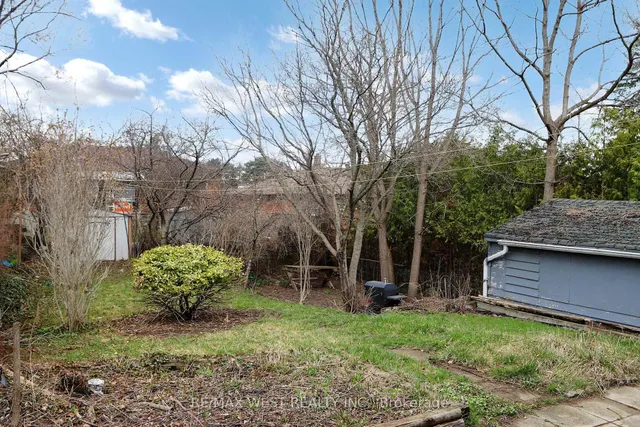 Additional image 30 of 14 Byng Ave