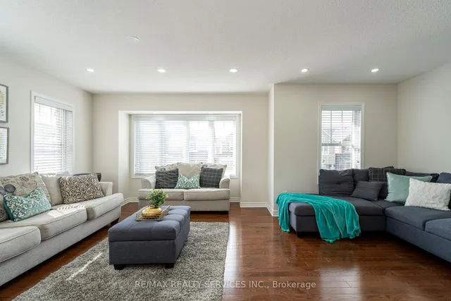 Additional image 15 of 23 Billiter Rd