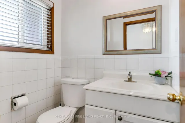 Additional image 33 of 603 Brown's Line