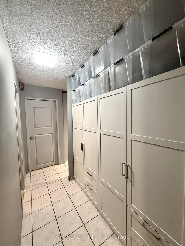 Additional image 30 of 4673 Jane St Unit 1007