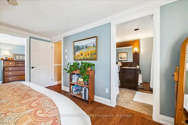 Additional image 30 of 246 Albion Ave