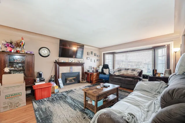 Additional image 11 of 11 Jeanette St