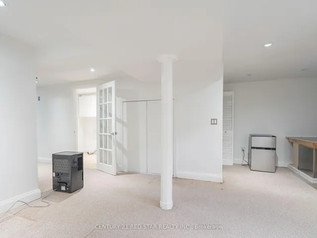 Additional image 27 of 1144 Barclay Circ