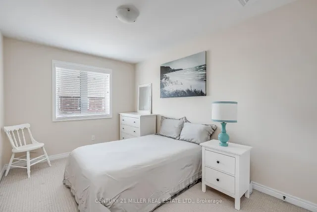 Additional image 17 of 45 Seabreeze Cres Unit 19