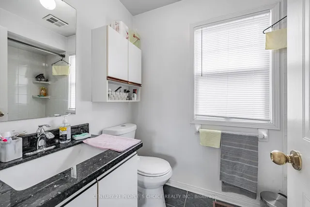 Additional image 19 of 630 Evans Ave Unit 42