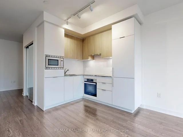 Additional image 10 of 50 O'Neill Rd Unit 1512