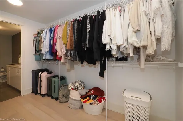 Additional image 21 of 112 Benton St Unit 710