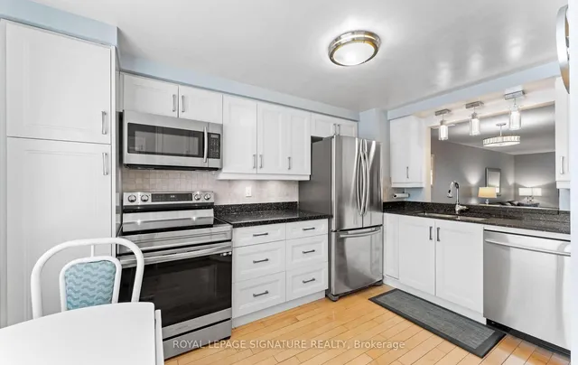 Additional image 15 of 74 Dutch Myrtle Way