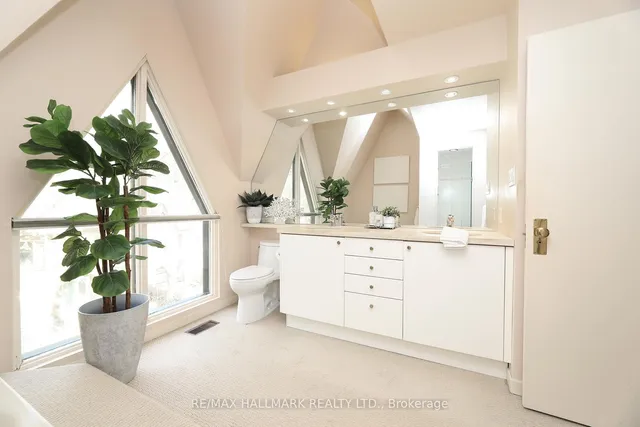 Additional image 19 of 69 McGill St