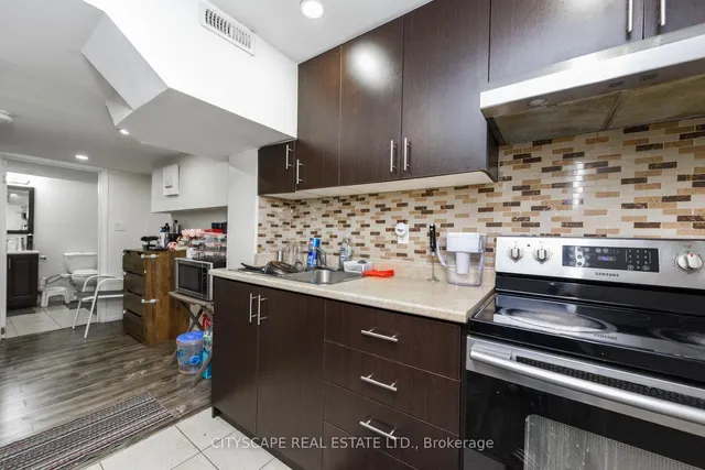 Additional image 31 of 56 Checkerberry Cres