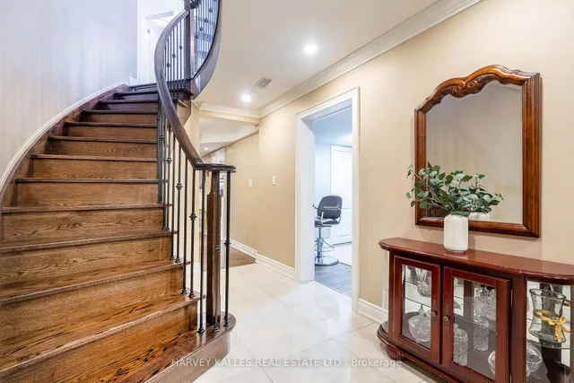 Additional image 19 of 201 Holloway Terr