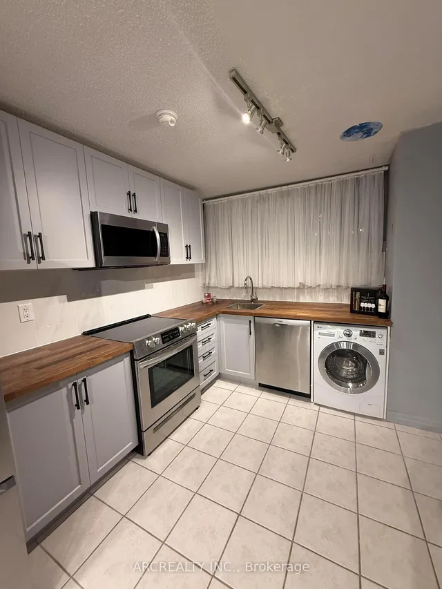 Additional image 14 of 4673 Jane St Unit 1007