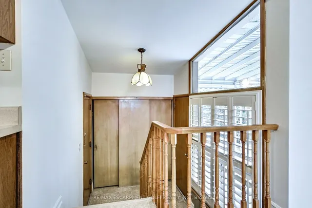 Additional image 24 of 60 Sunrise Dr