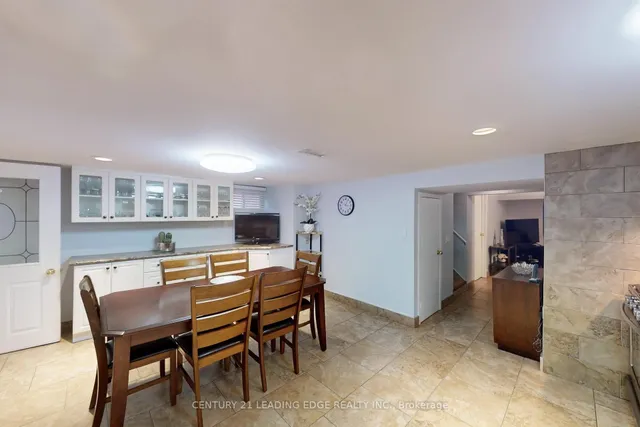 Additional image 38 of 34 CHISHOLM Ave