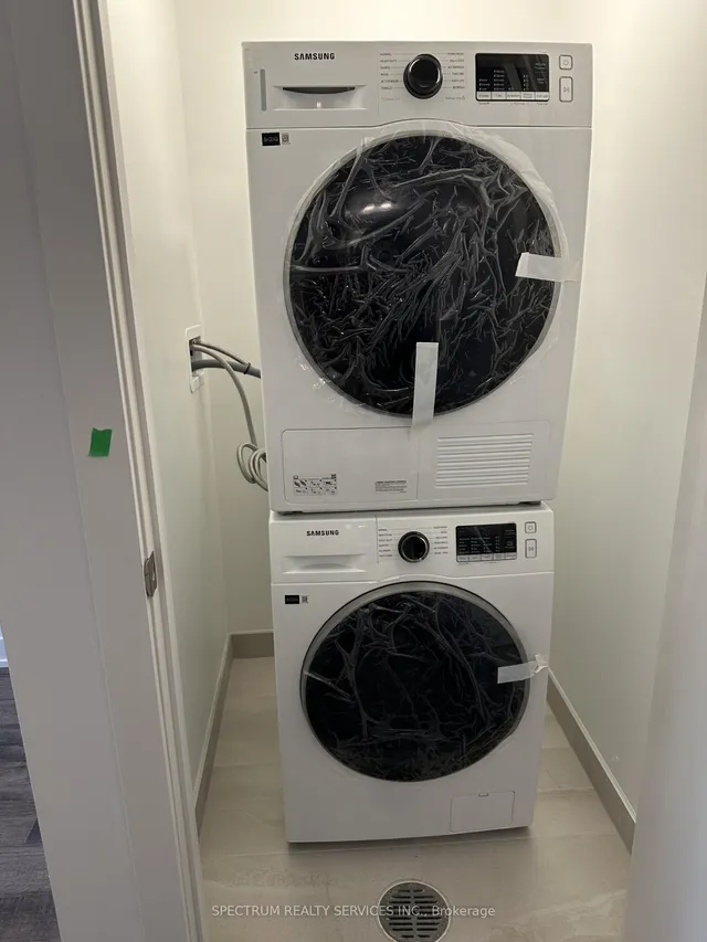 Additional image 9 of 25 Romilly Ave Unit 21