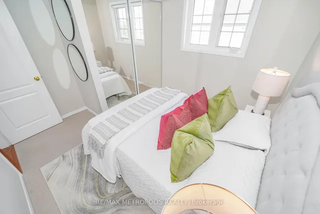 Additional image 27 of 2361 Parkhaven Blvd Unit 2