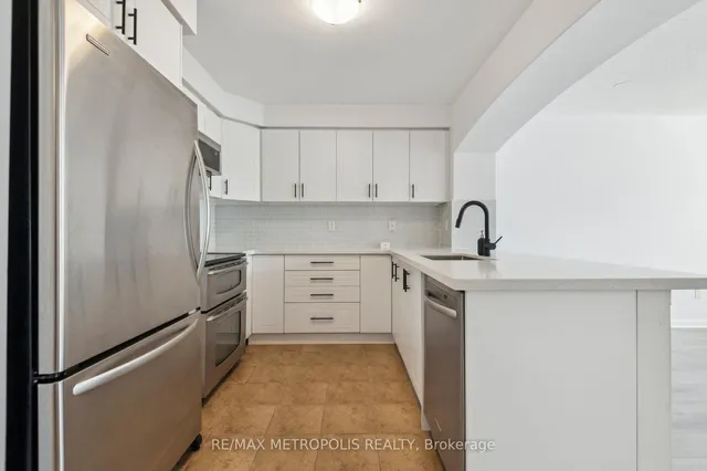 Additional image 11 of 54 Howe Ave